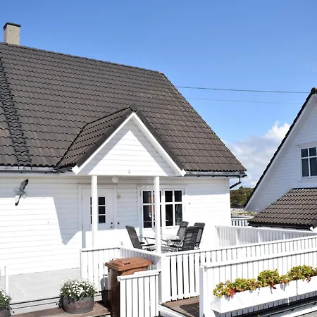 Gorgeous In With House Sea View Vedavågen